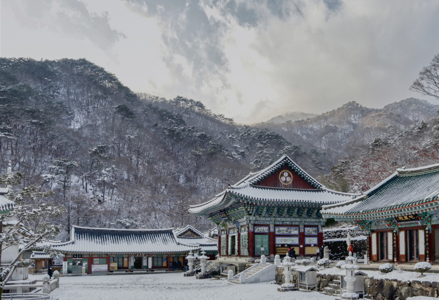 용문산